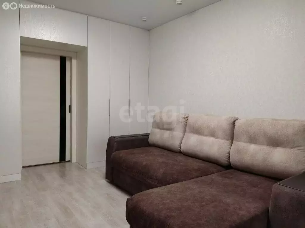 1-комнатная квартира: Тобольск, 9-й микрорайон, 37 (38.2 м) - Фото 1