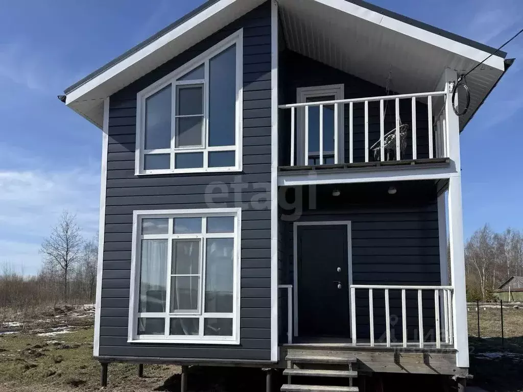 Дом в Ленинградская область, Кировское городское поселение, пос. ... - Фото 1