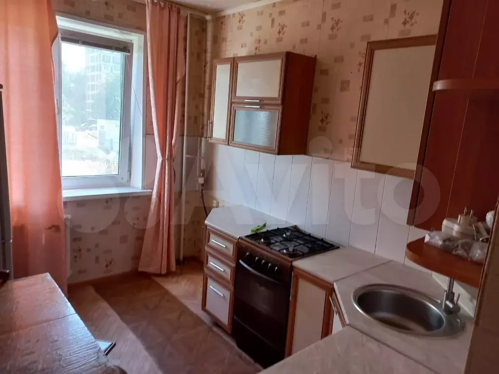2-к. квартира, 52 м, 3/10 эт. - Фото 0