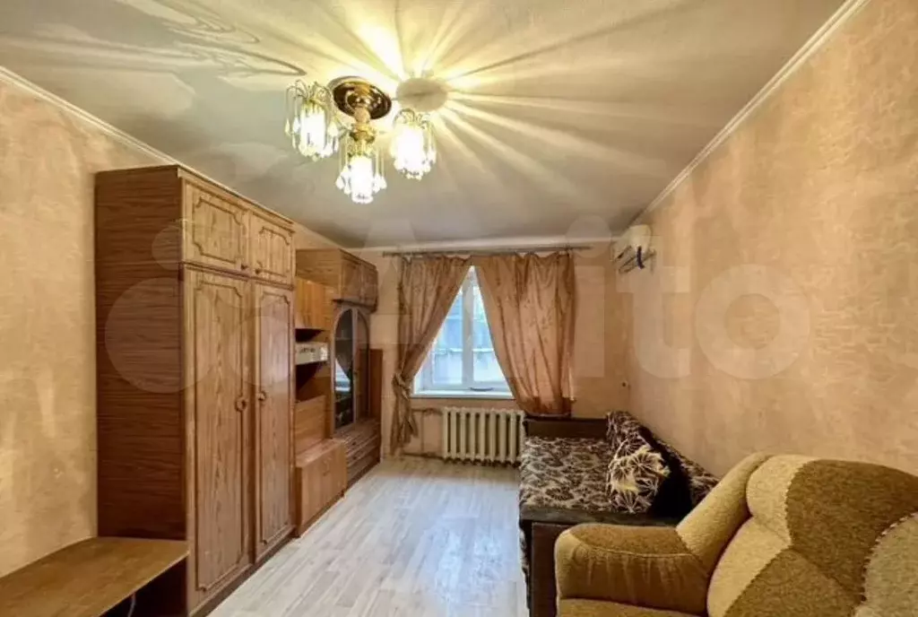 Комната 19 м в 1-к., 1/9 эт. - Фото 0