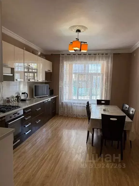 Дом в Дагестан, Дербент ул. Гейдара Алиева, 14 (120 м) - Фото 1