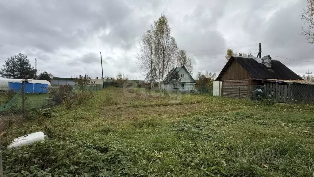 Дом в Ленинградская область, Киришский район, Пчевжинское с/пос, д. ... - Фото 0