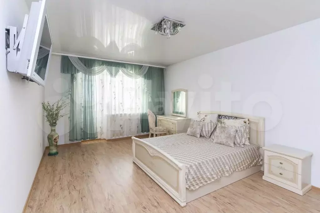 3-к. квартира, 100 м, 12/12 эт. - Фото 1