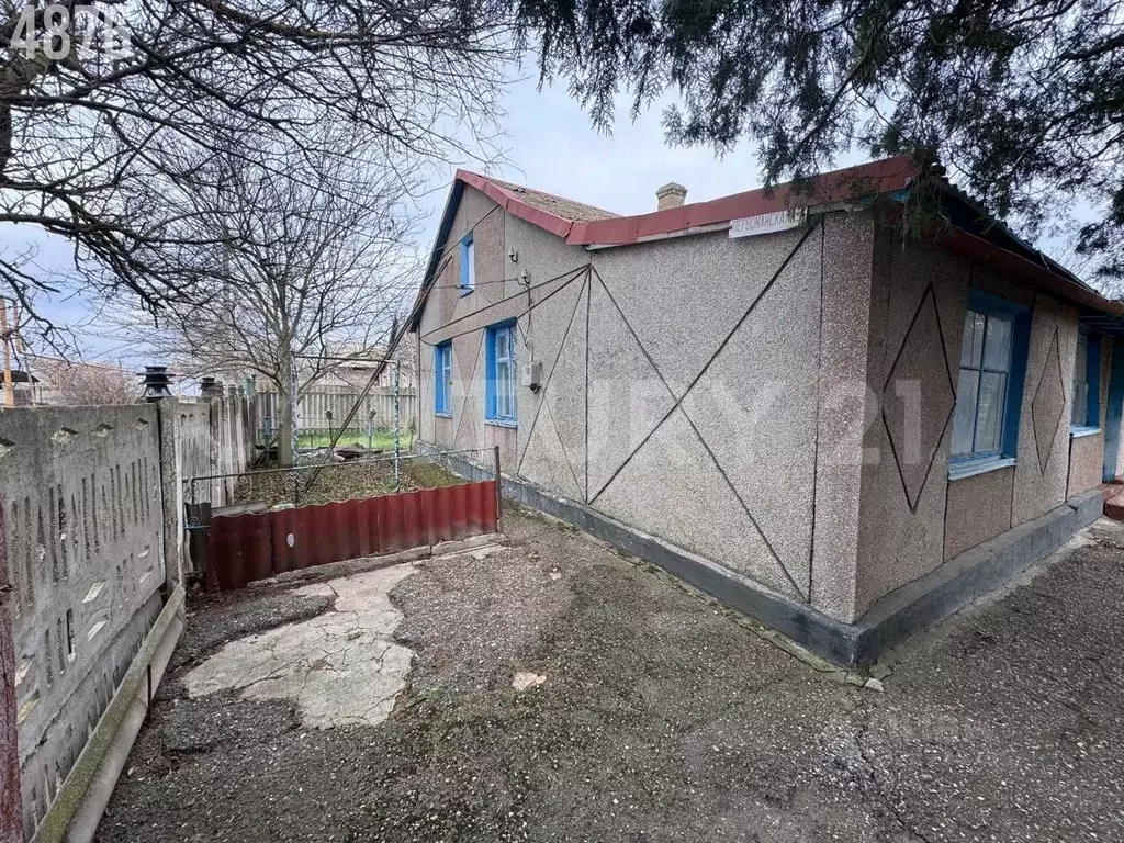 Дом в Крым, Сакский район, с. Молочное ул. Первомайская, 9 (62 м) - Фото 2