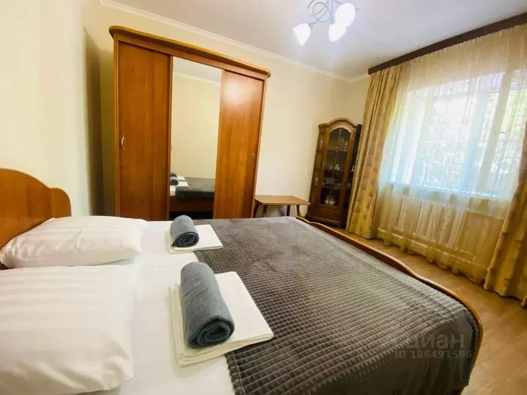 Дом в Краснодарский край, Геленджик Октябрьская ул., 77 (50 м) - Фото 1