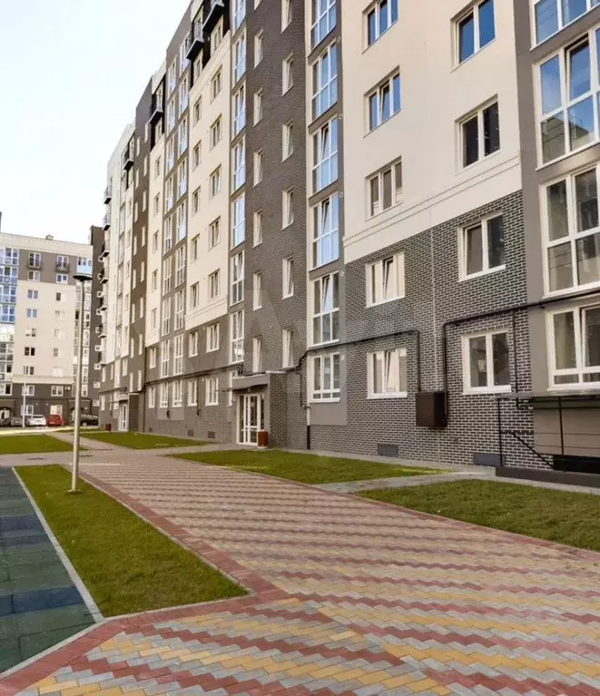 1-к. квартира, 28 м, 1/9 эт. - Фото 0
