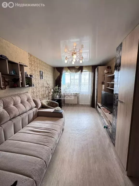 2-комнатная квартира: Каменск-Уральский, улица Строителей, 46 (43.4 м) - Фото 0