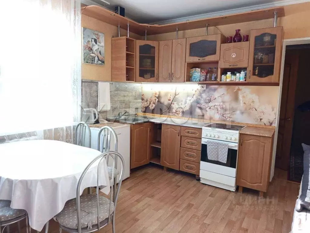 Дом в Хакасия, Абакан Набережная ул. (110 м) - Фото 1