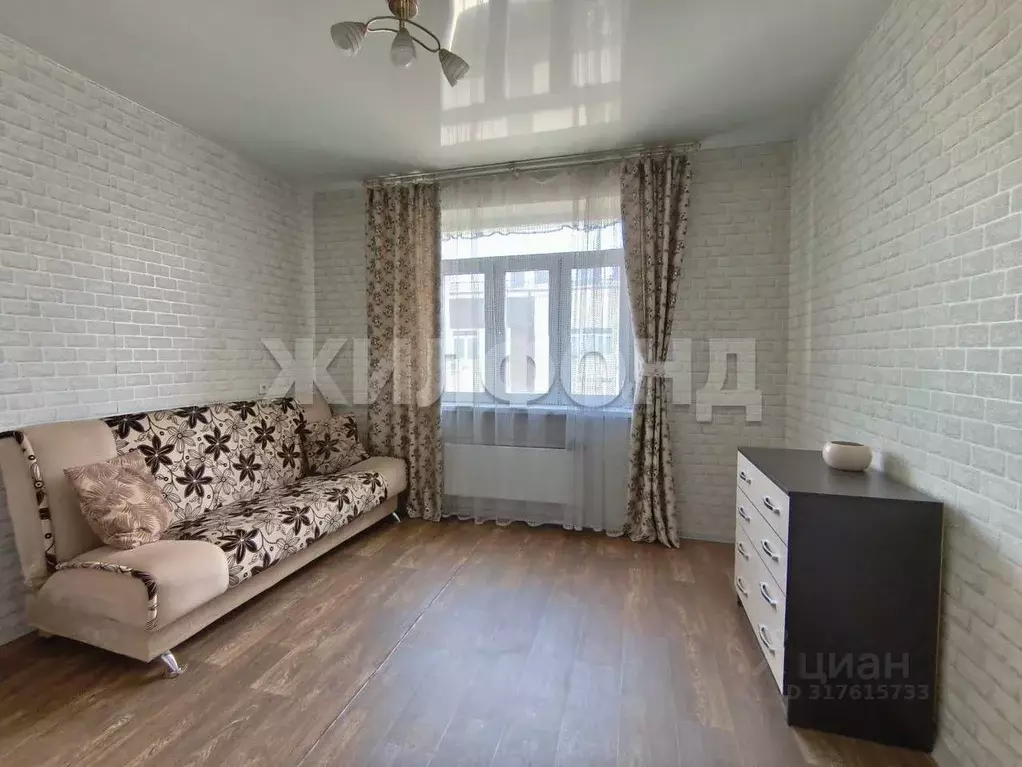 1-к кв. Новосибирская область, Новосибирск Большая ул., 650 (18.0 м) - Фото 0