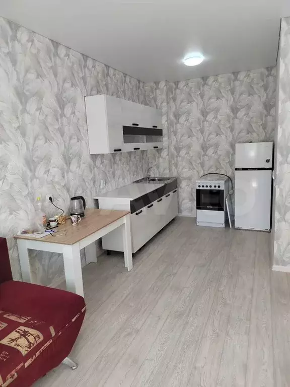 1-к. квартира, 42 м, 4/11 эт. - Фото 0