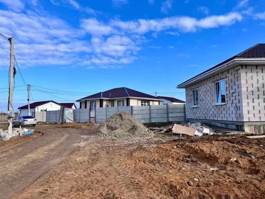 Дом в Крым, Симферопольский район, Родниковское с/пос, с. Новый Мир ... - Фото 1