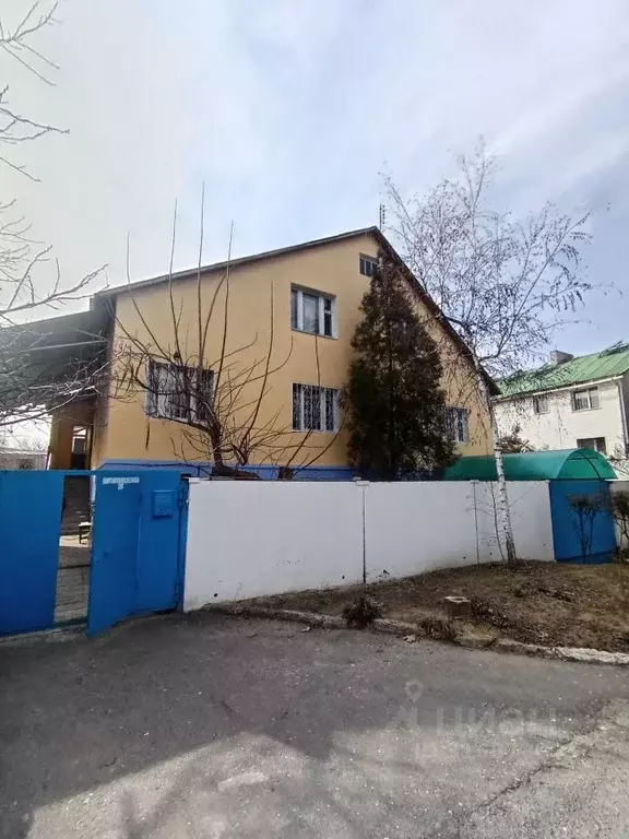 Дом в Волгоградская область, Волгоград Бутурлиновская ул., 2б (327 м) - Фото 0
