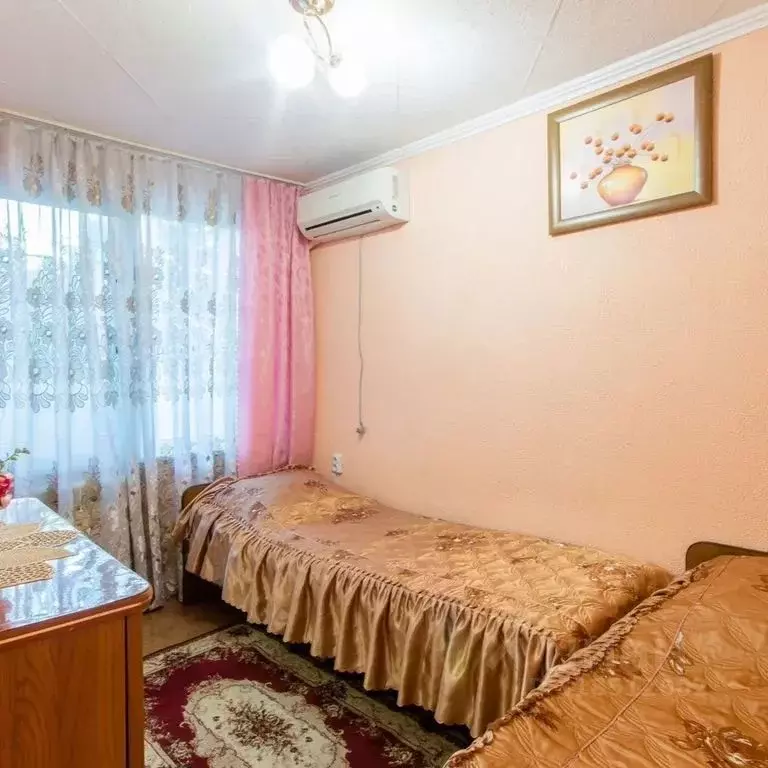 Комната Краснодарский край, Сочи Адлер жилрайон, ул. Карла Маркса, 21 - Фото 0