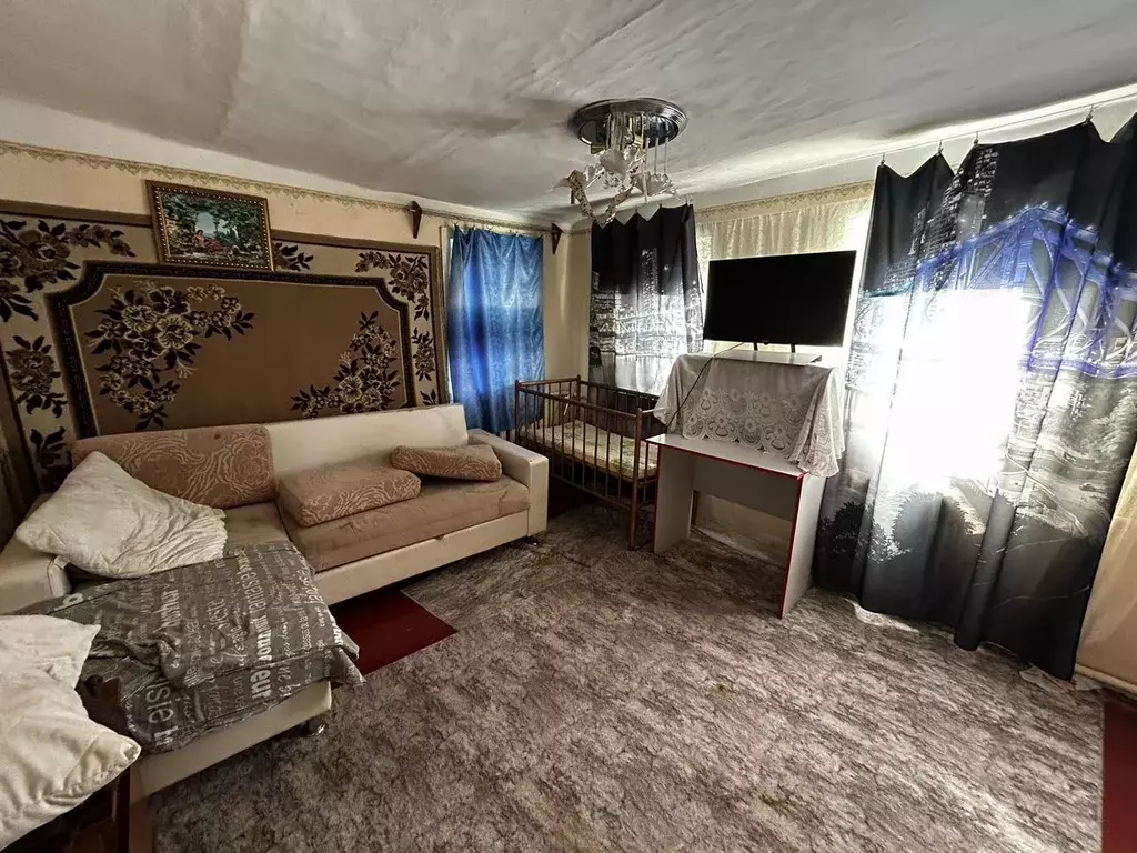 Дом в Краснодарский край, Лабинск Школьная ул., 179 (37 м) - Фото 1