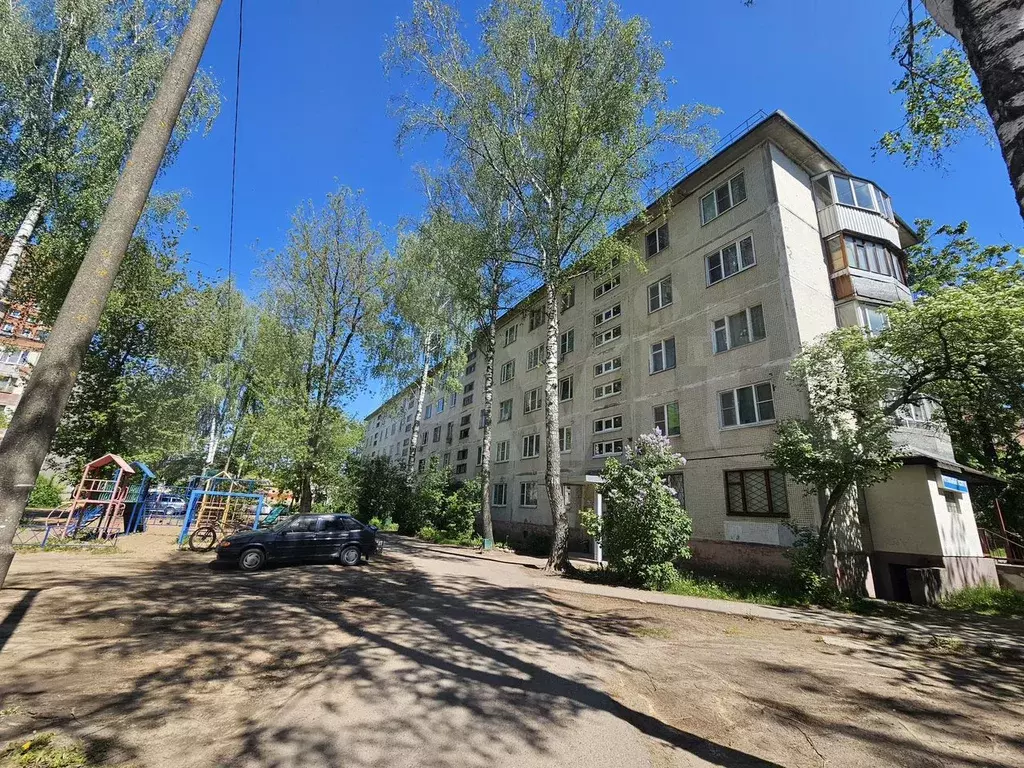 Комната 30 м в 3-к., 2/5 эт. - Фото 0