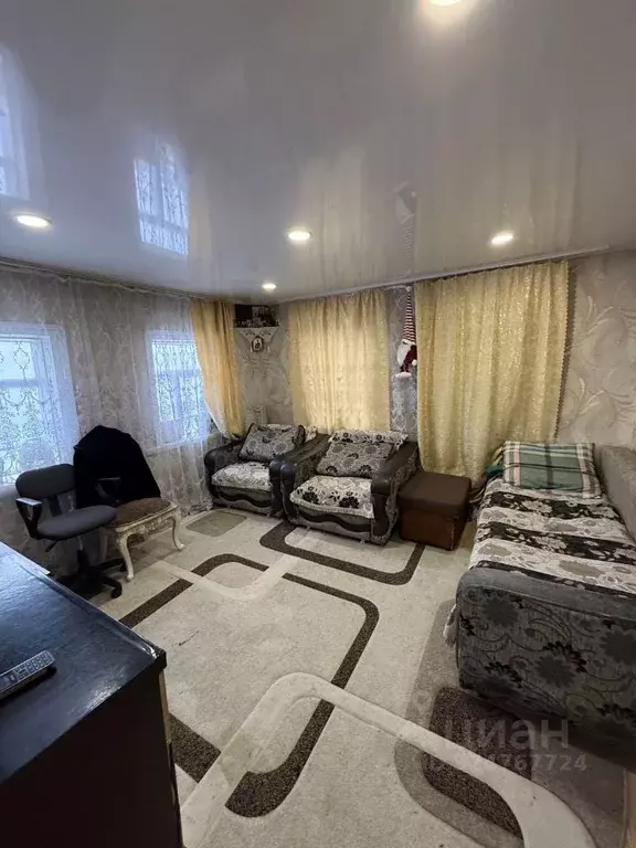 Дом в Кемеровская область, Новокузнецк Байкальская ул., 19 (50 м) - Фото 1