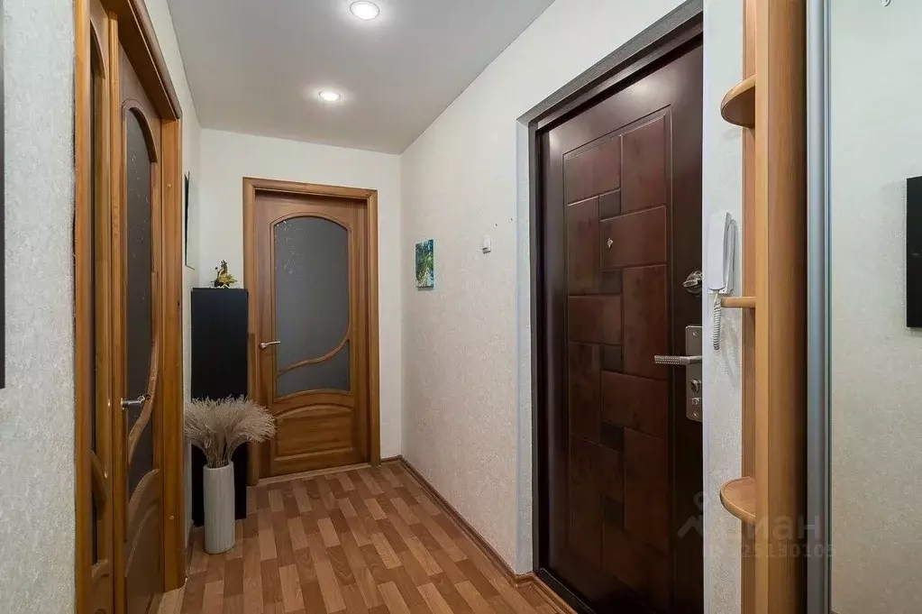 2-к кв. Свердловская область, Екатеринбург ул. Билимбаевская, 43 (47.7 ... - Фото 1