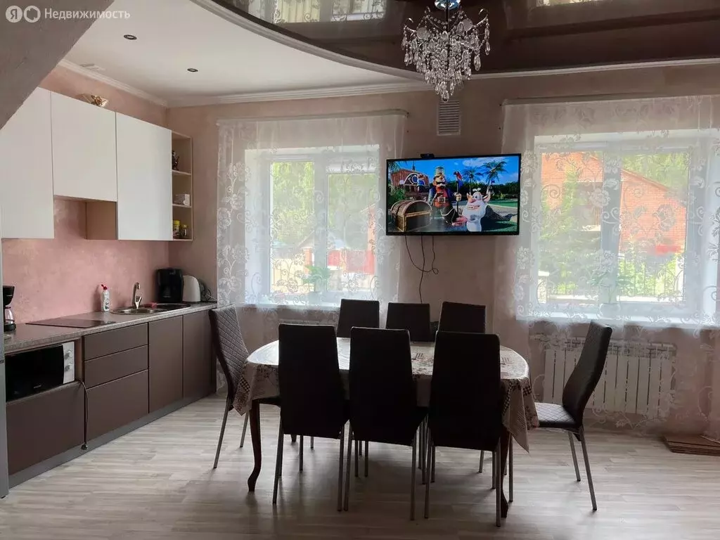 Дом в деревня Зелёная Поляна, Озёрная улица, 7 (250 м) - Фото 0