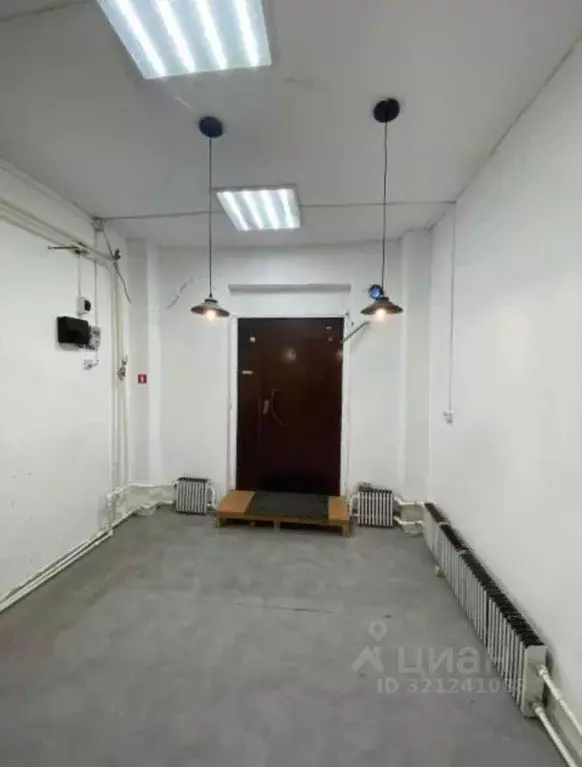 Помещение свободного назначения в Саха (Якутия), Якутск ул. ... - Фото 1