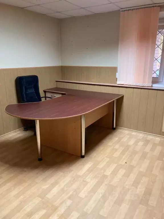 Офис в Саратовская область, Саратов ул. Имени В.Г. Рахова, 61/71 (69 ... - Фото 1