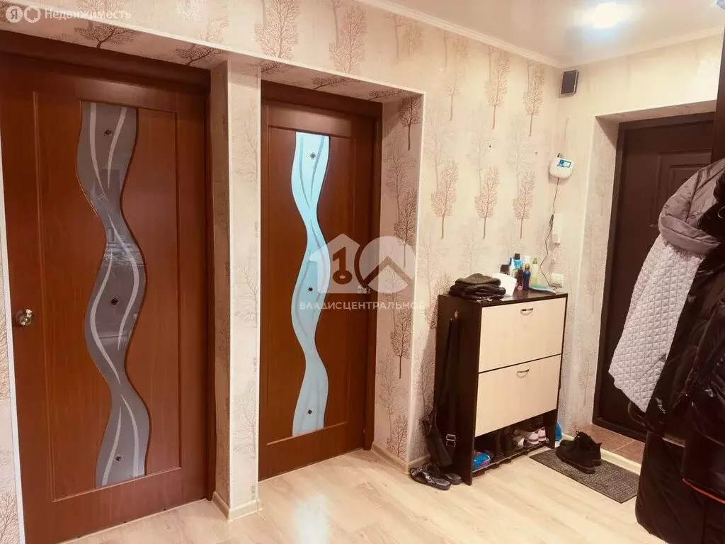 3-комнатная квартира: Бердск, улица Красная Сибирь, 108 (58.6 м) - Фото 1