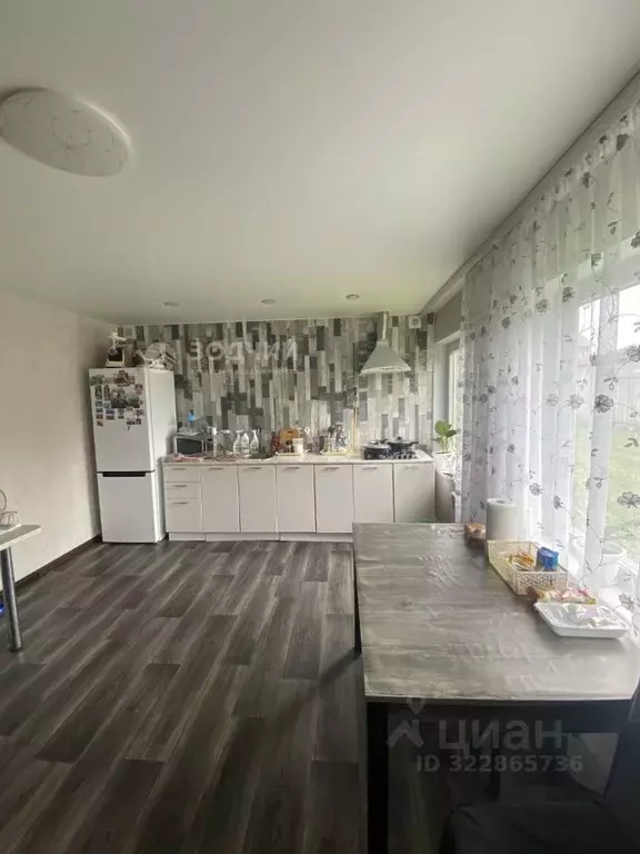 2-к кв. Чувашия, Ядрин Совхозная ул., 7А (60.0 м) - Фото 0