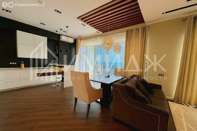 3-комнатная квартира: Сочи, Курортный проспект, 105А (120 м) - Фото 1