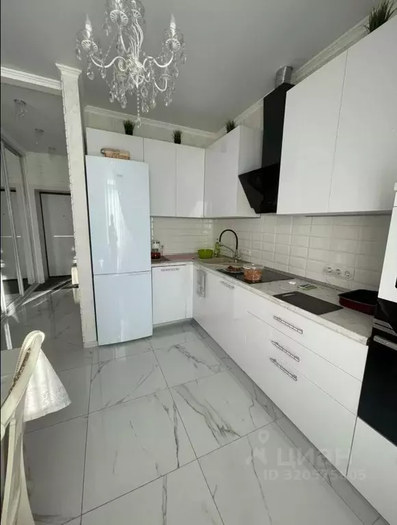 1-к кв. Омская область, Омск ул. Красный Путь, 103к3 (40.0 м) - Фото 1