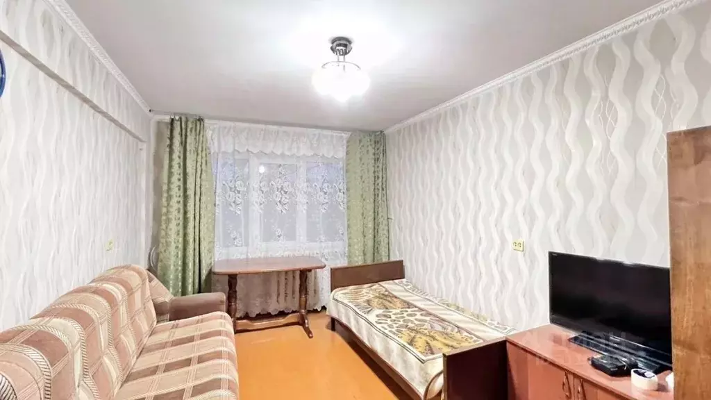 1-к кв. Омская область, Омск Заозерный мкр, просп. Менделеева, 8А ... - Фото 1