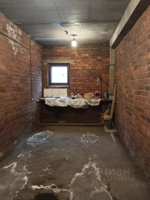 Гараж в Тюменская область, Тюмень Мурманская ул., 35 (19 м) - Фото 1