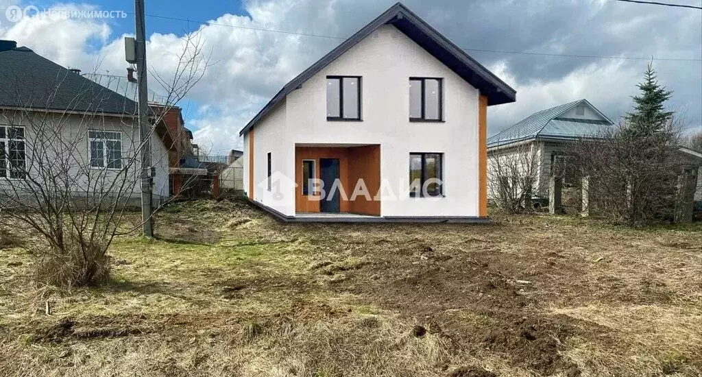 Дом в село Сновицы, Школьная улица, 12 (115 м) - Фото 1