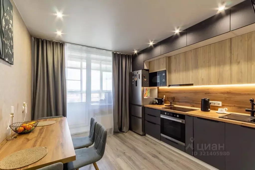 1-к кв. Свердловская область, Екатеринбург ул. Спутников, 16/3 (45.1 ... - Фото 0