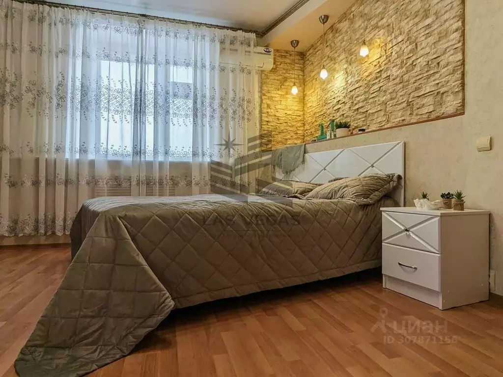 2-к кв. Татарстан, Казань ул. Маршала Чуйкова, 15б (75.0 м) - Фото 1