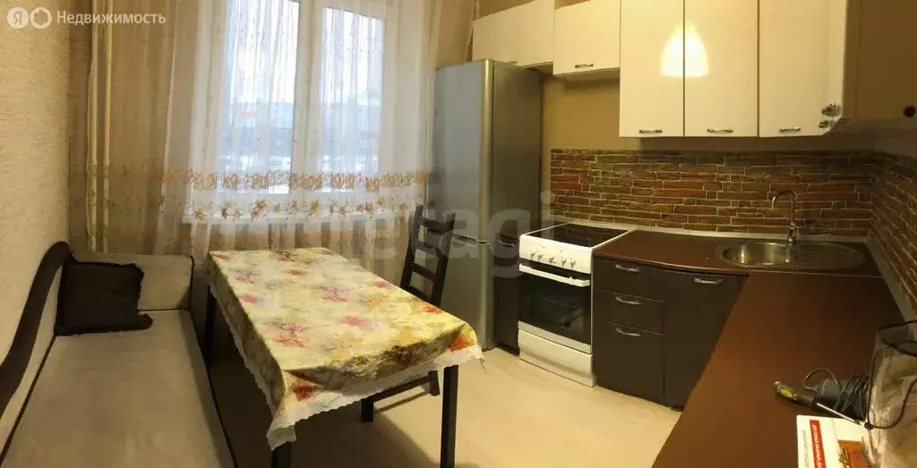 1-комнатная квартира: Челябинск, улица Салавата Юлаева, 17 (32.6 м) - Фото 0