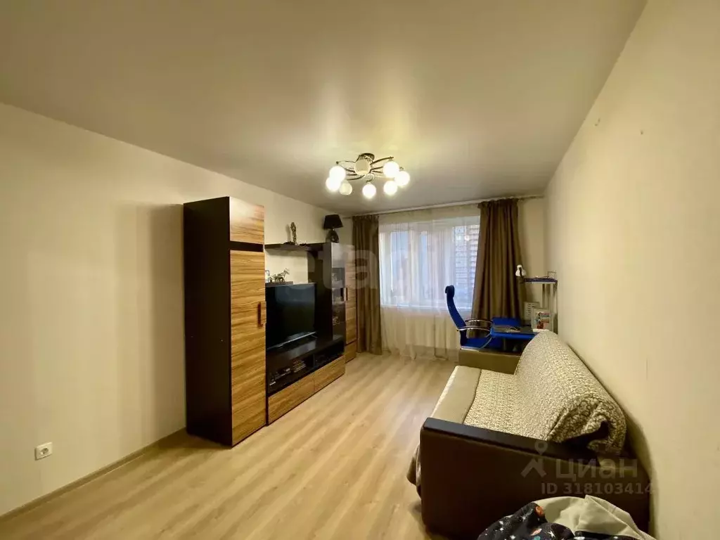 1-к кв. Удмуртия, Ижевск ул. Михаила Петрова, 43к3 (38.1 м) - Фото 1