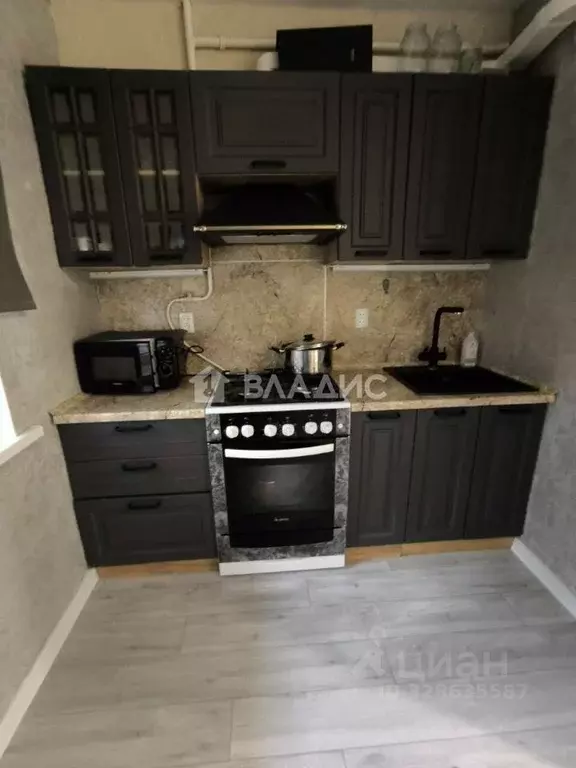 1-к кв. Белгородская область, Белгород 10-й мкр, ул. 60 лет Октября, 5 ... - Фото 1