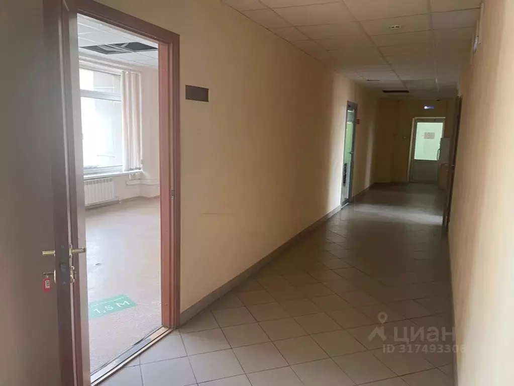 Офис в Свердловская область, Первоуральск ул. Ватутина, 57 (75 м) - Фото 1