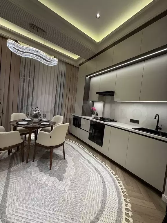 2-к. квартира, 60 м, 6/10 эт. - Фото 1
