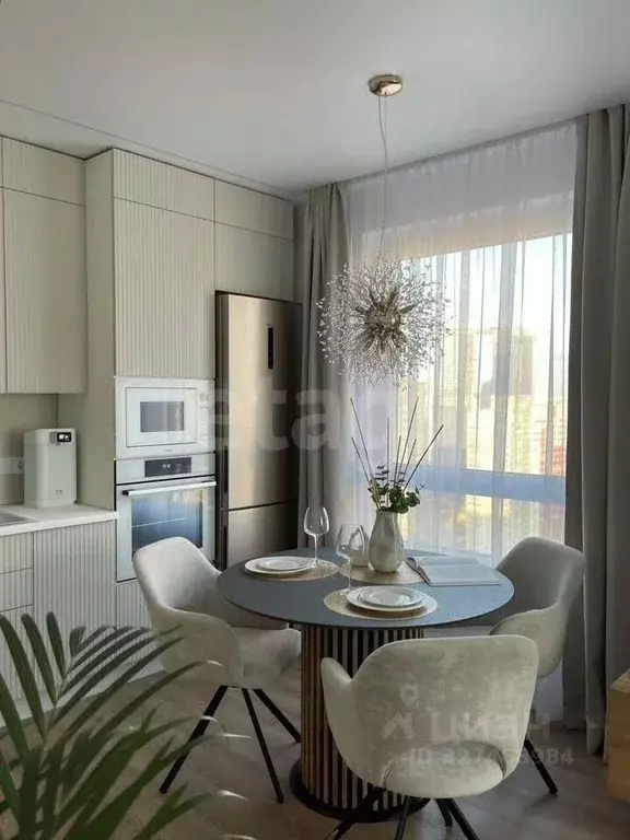 2-к кв. Новосибирская область, Новосибирск Зыряновская ул., 61 (68.0 ... - Фото 1