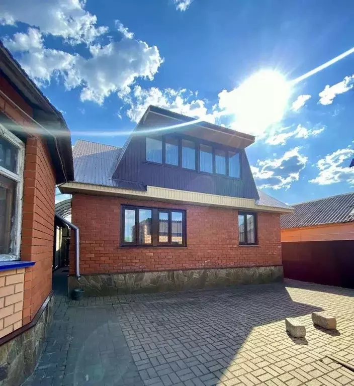 Дом в Белгородская область, Белгород Автодорожная ул. (110 м) - Фото 2