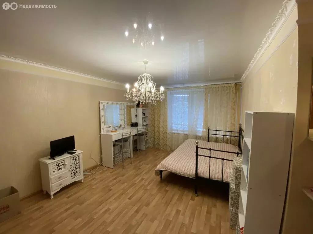 3-комнатная квартира: Набережные Челны, проспект Раиса Беляева, 30/3 ... - Фото 0
