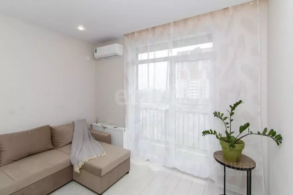 Студия Тюменская область, Тюмень ул. Краснооктябрьская, 16 (25.22 м) - Фото 0