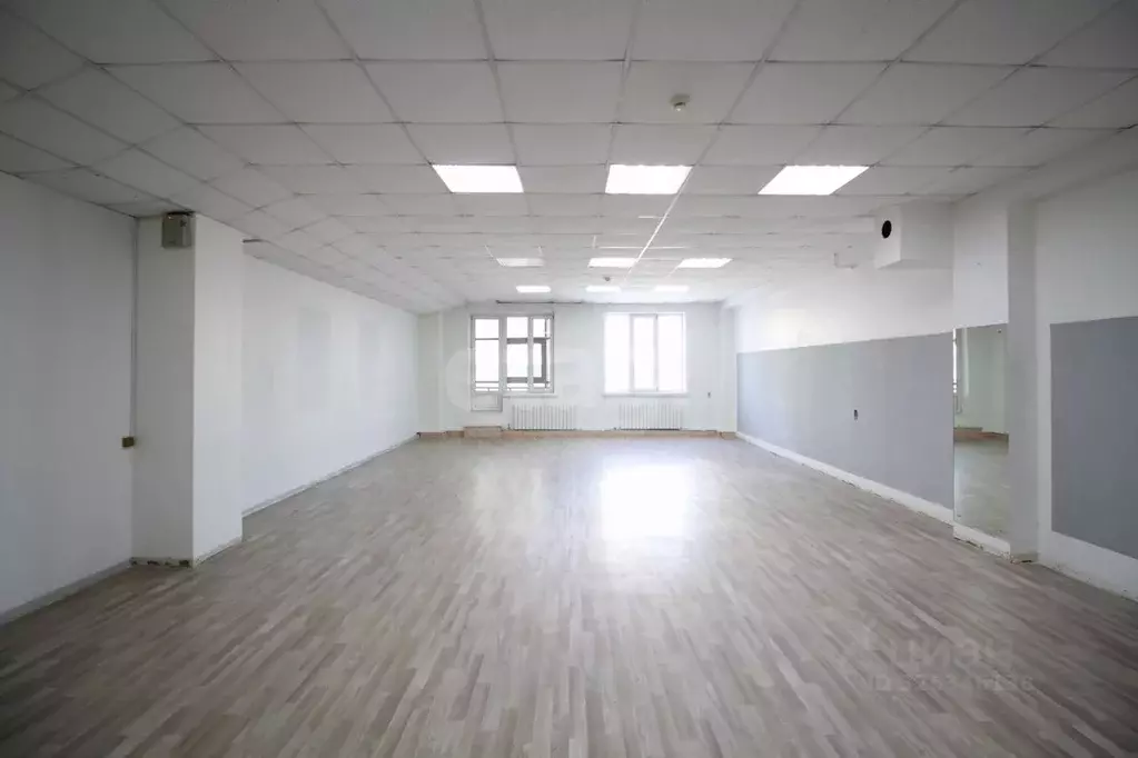 Помещение свободного назначения в Забайкальский край, Чита ул. ... - Фото 1