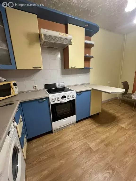 1-комнатная квартира: Омск, Омская улица, 117 (52.7 м) - Фото 2