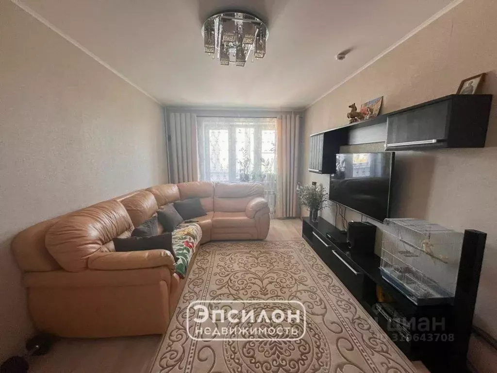 3-к кв. Курская область, Курск ул. Домостроителей, 8 (80.87 м) - Фото 0