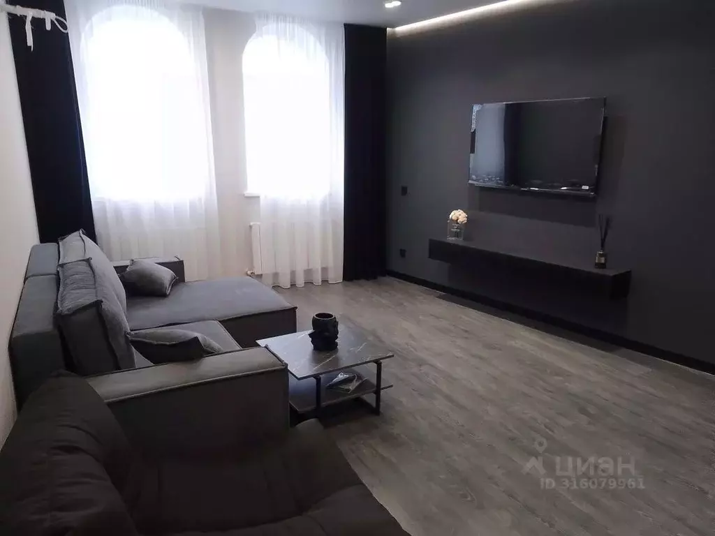 3-к кв. Севастополь просп. Античный, 4 (94.0 м) - Фото 1