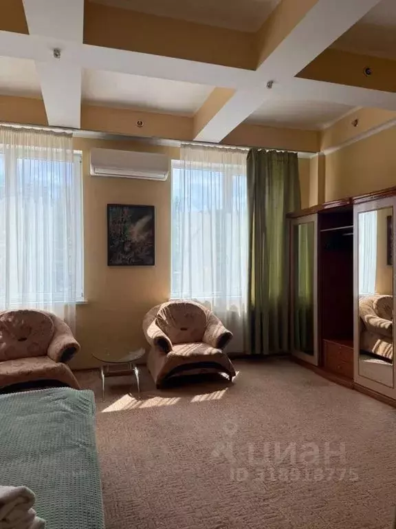 Комната Крым, Алушта ул. Горького, 6В - Фото 0