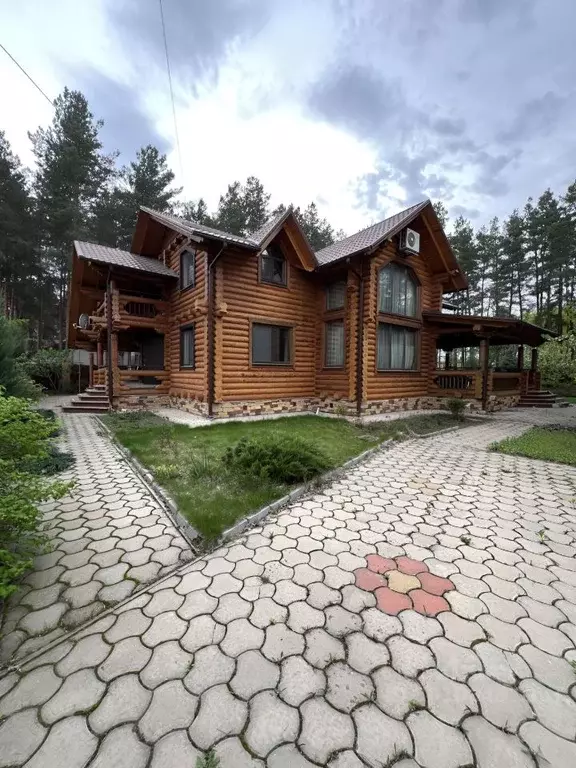 Коттедж в Воронежская область, с. Новая Усмань ул. Павлодарская (250 ... - Фото 1