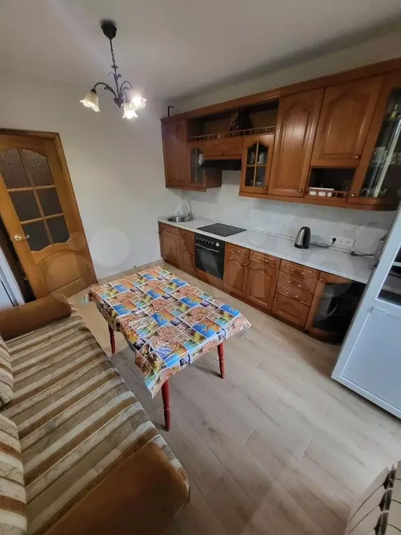 1-к. квартира, 40 м, 4/10 эт. - Фото 0