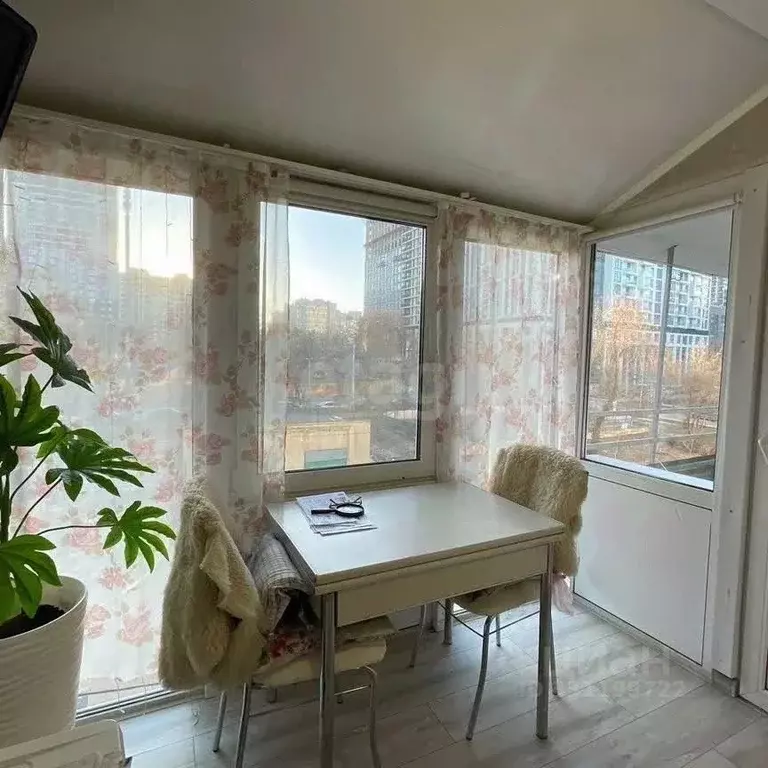 3-к кв. Самарская область, Самара Молодогвардейская ул., 211 (70.0 м) - Фото 2